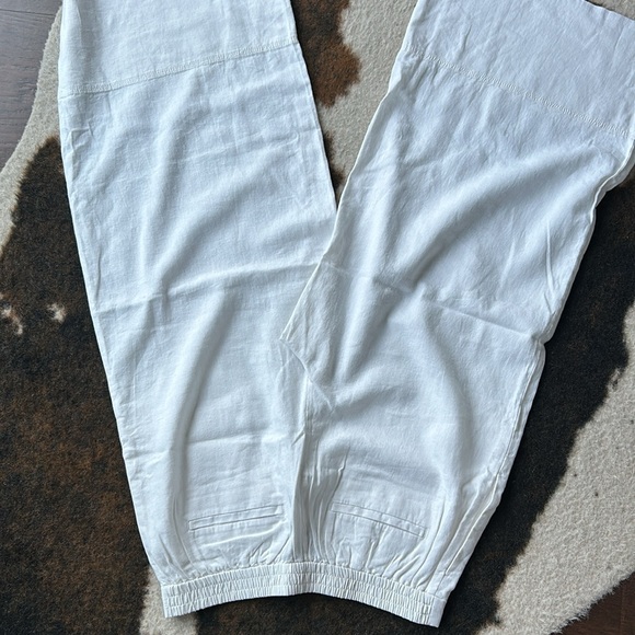 Banana Republic brand new with tags , wide linen pants size small, paid 280$ - Picture 9 of 11